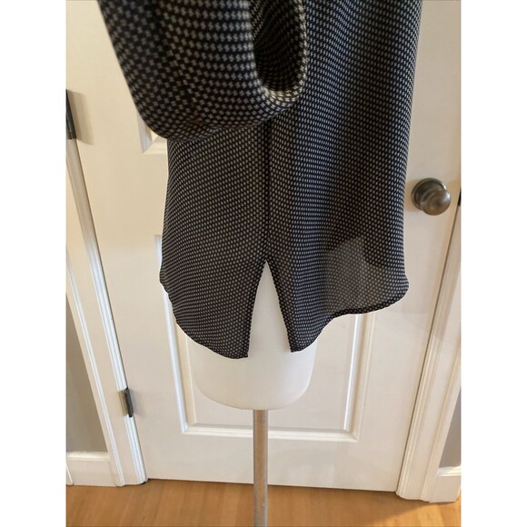 Vince Silk Popover Blouse Black White Long Sleeve Banded Collar Classic Size XS - Picture 6 of 14